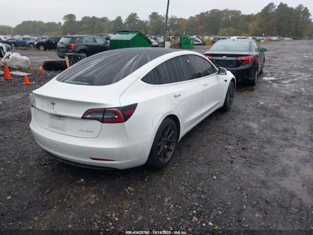 2019 TESLA MODEL 3 5YJ3E1EB2KF441860 Photo 3