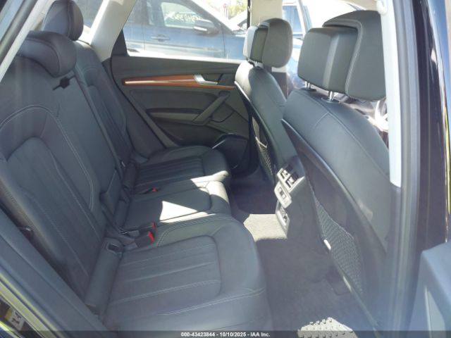 2021 AUDI Q5 WA1AAAFY9M2090063 Photo 7