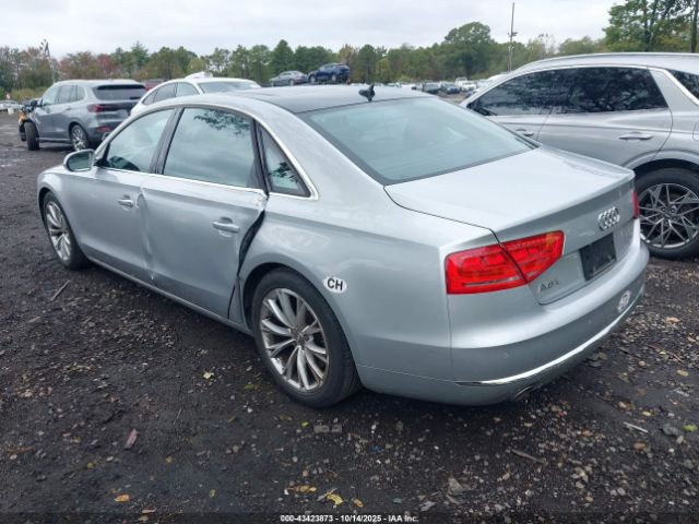 2012 AUDI A8 L WAURVAFD5CN022119 Photo 2