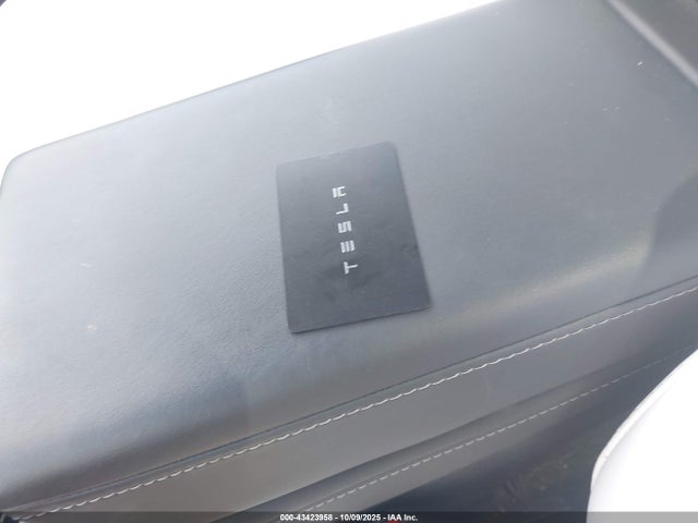 2023 TESLA MODEL Y 7SAYGDED6PF944272 Photo 10