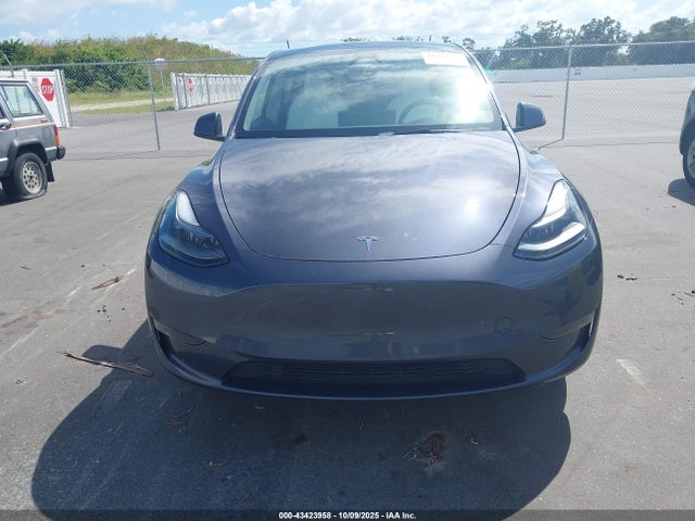 7SAYGDED6PF944272 Tesla Model Y Rwd