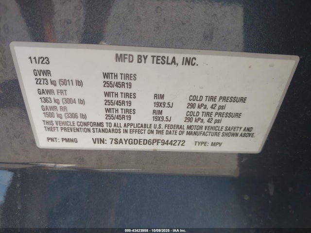 2023 TESLA MODEL Y 7SAYGDED6PF944272 Photo 8