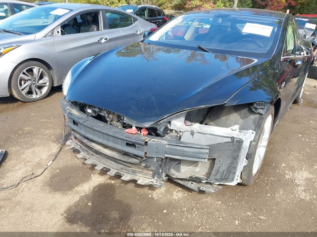 2013 TESLA MODEL S 5YJSA1AC7DFP10623 Photo 5