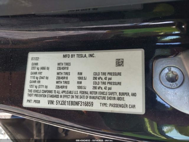 2022 TESLA MODEL 3 5YJ3E1EB0NF316859 Photo 8
