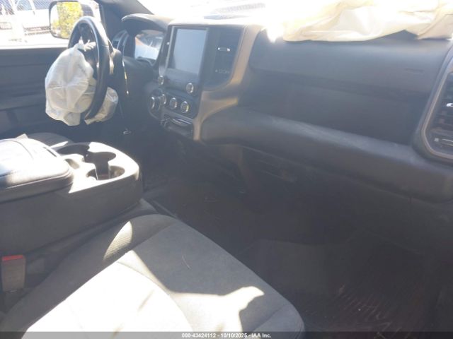 2022 RAM 2500 3C6UR5HJ0NG407893 Photo 4