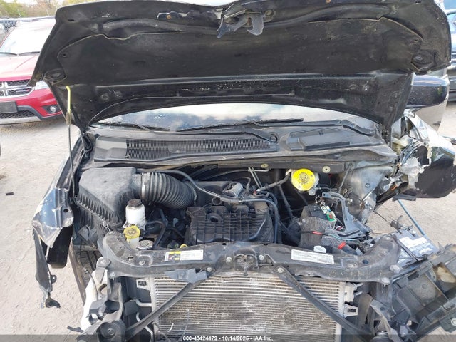 Продажа на аукционе авто 2017 Dodge Grand Caravan Sxt, vin: 2C4RDGCG1HR864134, номер лота: 43424479