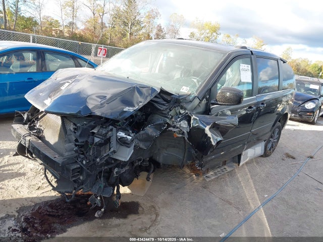 Продажа на аукционе авто 2017 Dodge Grand Caravan Sxt, vin: 2C4RDGCG1HR864134, номер лота: 43424479
