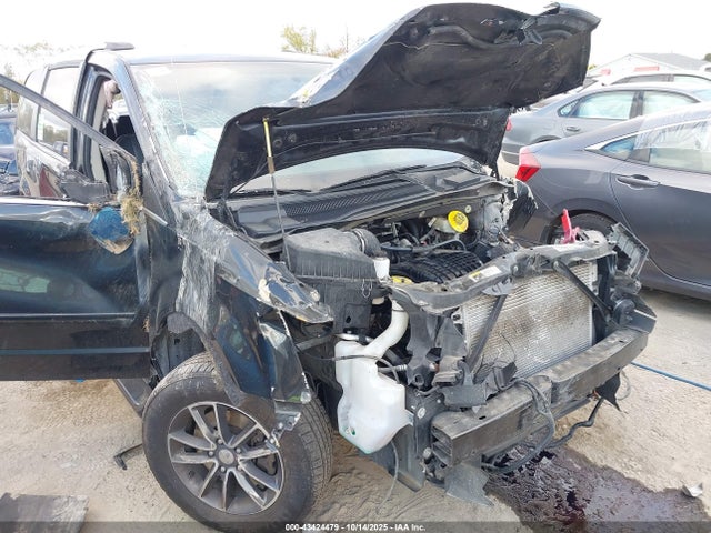 Продажа на аукционе авто 2017 Dodge Grand Caravan Sxt, vin: 2C4RDGCG1HR864134, номер лота: 43424479
