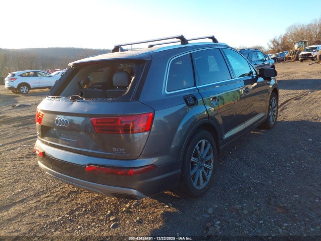 2018 AUDI Q7 WA1LAAF77JD045946 Photo 3