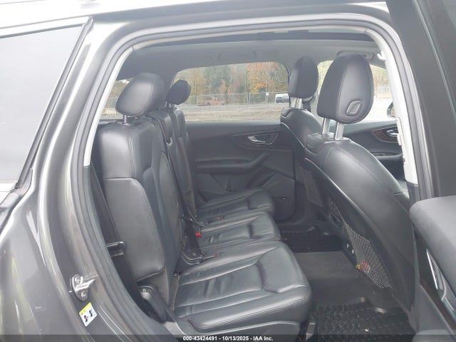 2018 AUDI Q7 WA1LAAF77JD045946 Photo 7