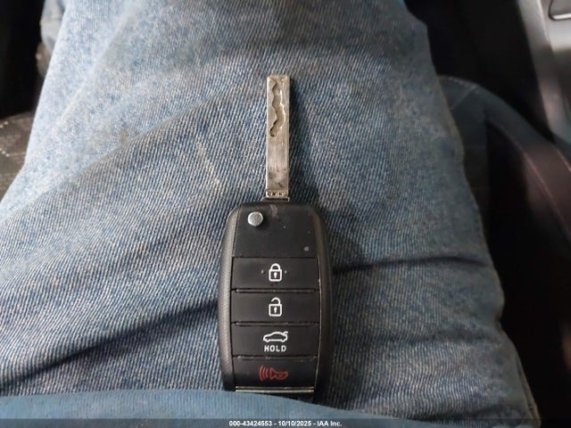 Продаж на аукціоні авто 2020 Kia Rio S, vin: 3KPA24AD0LE274690, номер лоту: 43424553