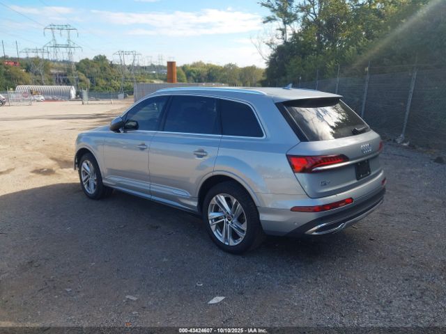 2024 AUDI Q7 WA1LXBF71RD002462 Photo 2