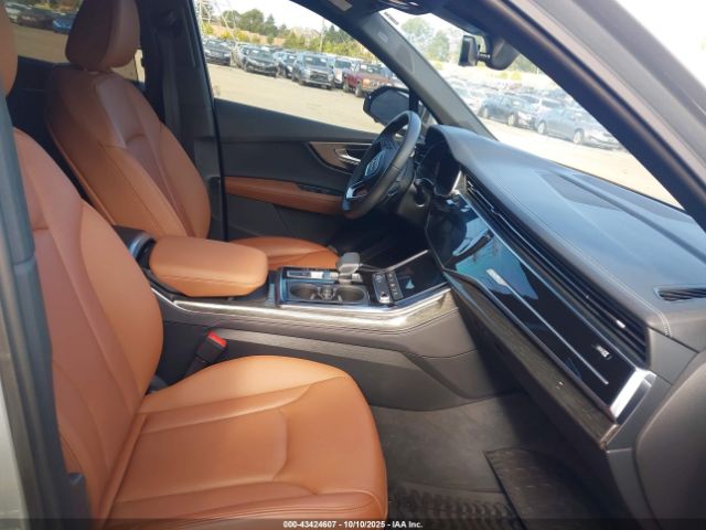 2024 AUDI Q7 WA1LXBF71RD002462 Photo 4