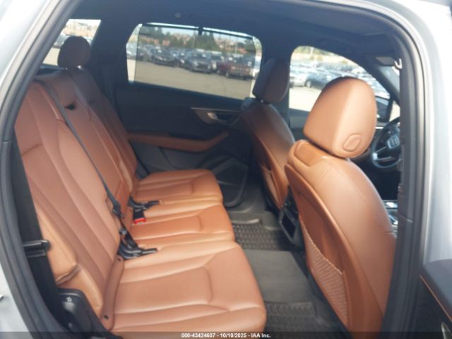 2024 AUDI Q7 WA1LXBF71RD002462 Photo 7