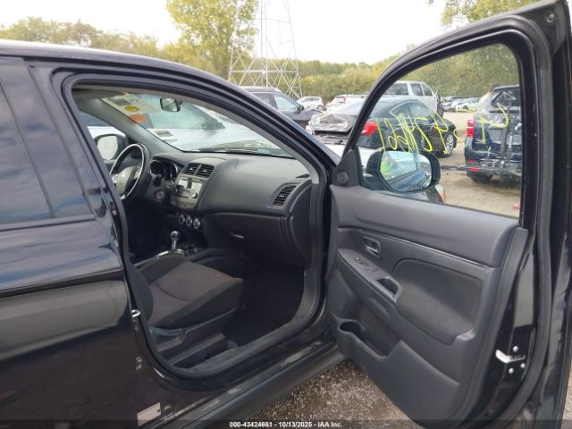 2017 MITSUBISHI OUTLANDER SPORT JA4AP3AU8HZ007458 Photo 4