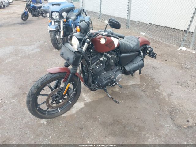 2017 HARLEY-DAVIDSON XL883 1HD4LE217HC445937 Photo 1