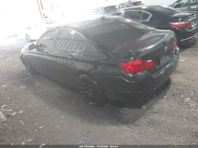 2013 BMW 528I WBAXG5C57DDY31635 Photo 2