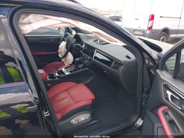 2023 PORSCHE MACAN WP1AA2A55PLB10797 Photo 4