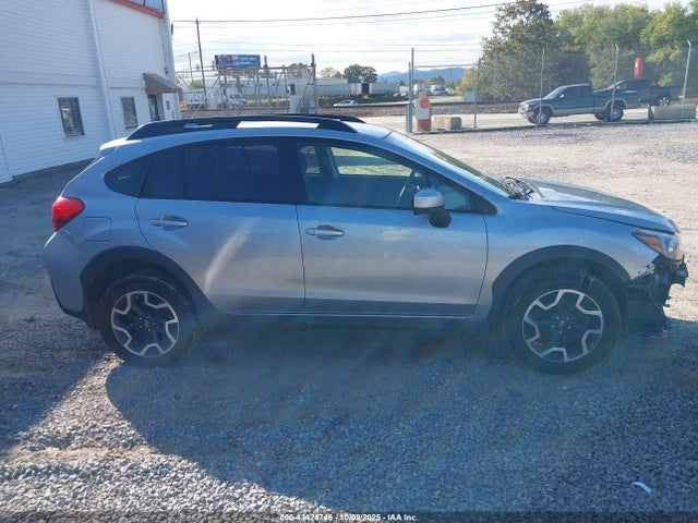 Subaru naturally aspirated 2017 JF2GPADC3H8237813 Image 14