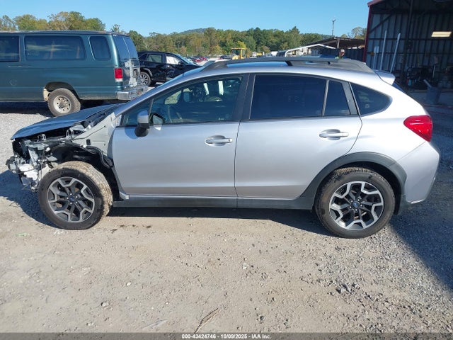 Subaru naturally aspirated 2017 JF2GPADC3H8237813 Image 15