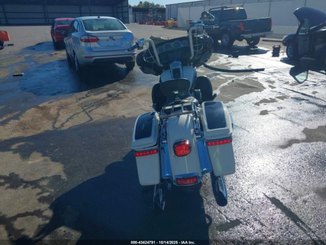 2014 HARLEY-DAVIDSON FLHTCU 1HD1FCM17EB621706 Photo 5