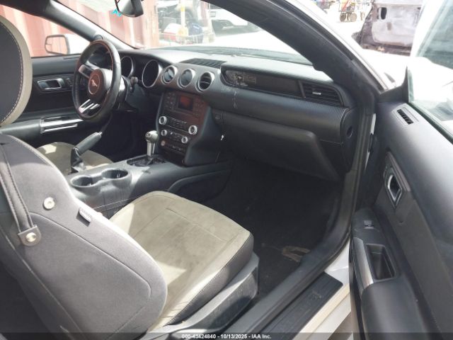 2020 FORD MUSTANG 1FA6P8TH5L5135610 Photo 4
