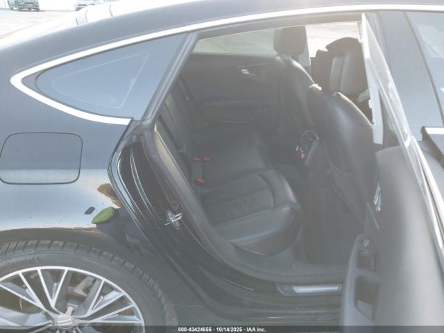 2017 AUDI A7 WAUW2AFCXHN078065 Photo 7