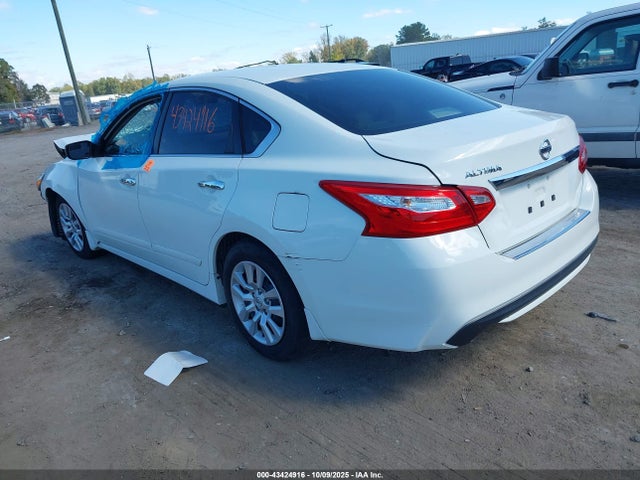 1N4AL3AP6HC138408 Nissan 2017