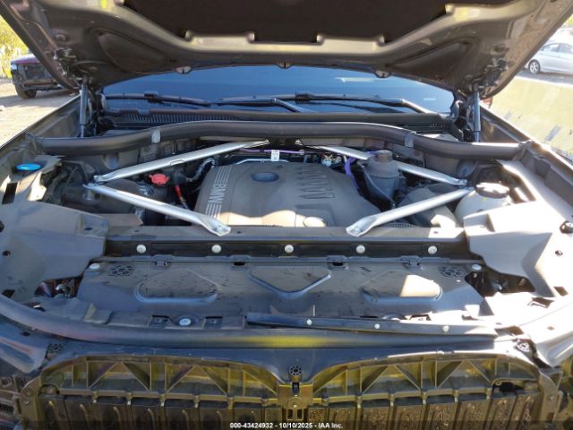 2024 BMW X7 5UX23EM02R9U74689 Photo 9