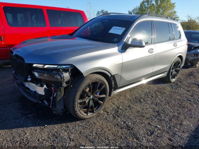 2024 BMW X7 5UX23EM02R9U74689 Photo 1