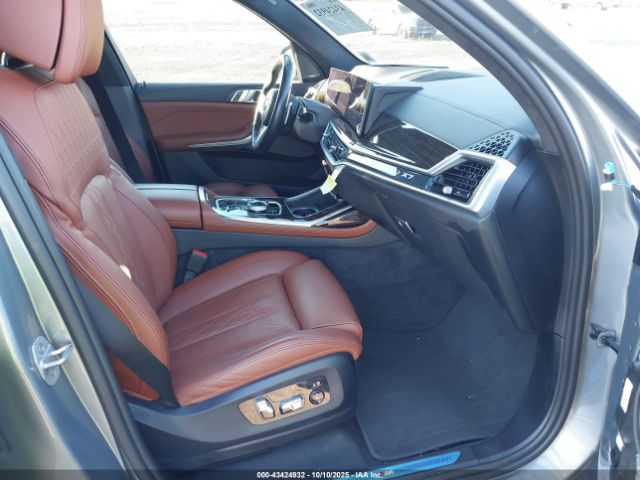 2024 BMW X7 5UX23EM02R9U74689 Photo 4