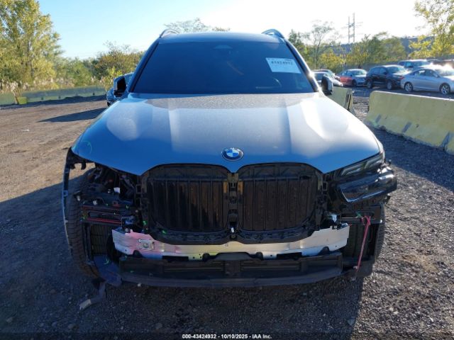 2024 BMW X7 5UX23EM02R9U74689 Photo 5