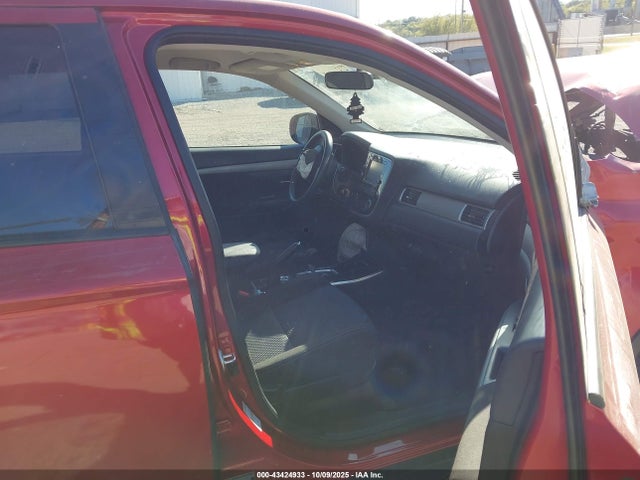 2018 MITSUBISHI OUTLANDER JA4AZ2A34JZ006860 Photo 4