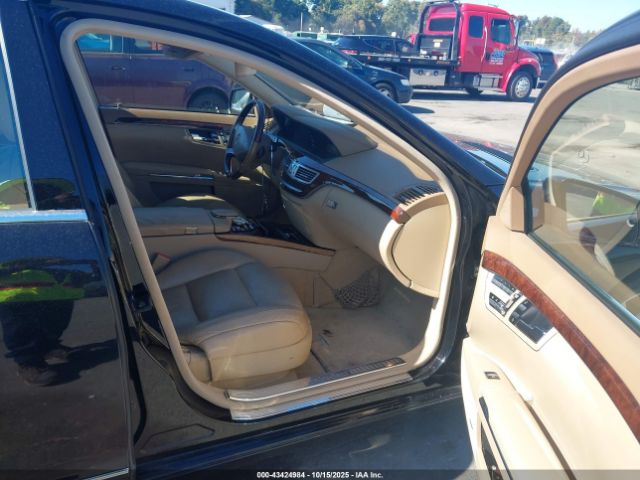 2011 MERCEDES-BENZ S 550 WDDNG7BB7BA362371 Photo 4