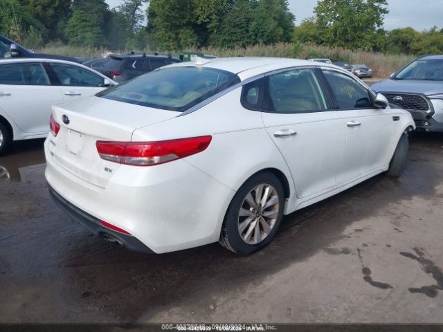 2016 KIA OPTIMA 5XXGU4L32GG069572 Photo 3