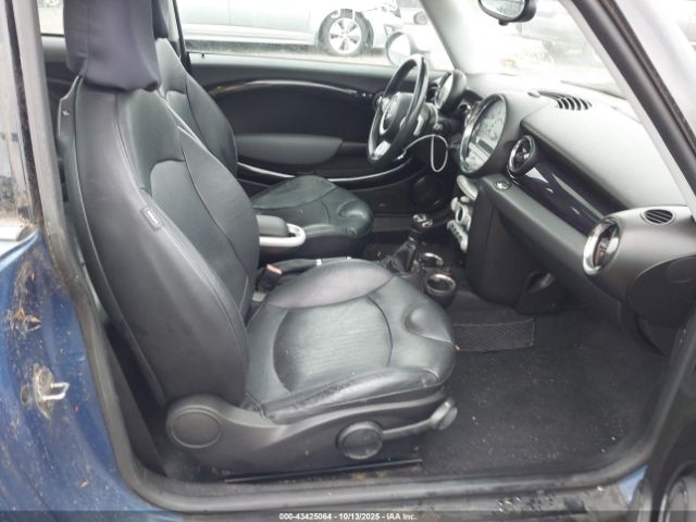 2007 MINI COOPER S WMWMF73537TL92610 Photo 4