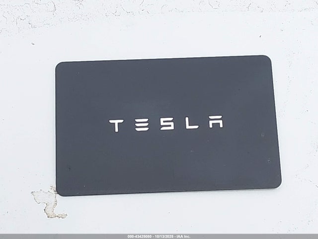 2023 TESLA MODEL Y 7SAYGDEEXPF607886 Photo 10