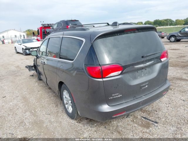 2021 CHRYSLER VOYAGER 2C4RC1DG9MR523573 Photo 2