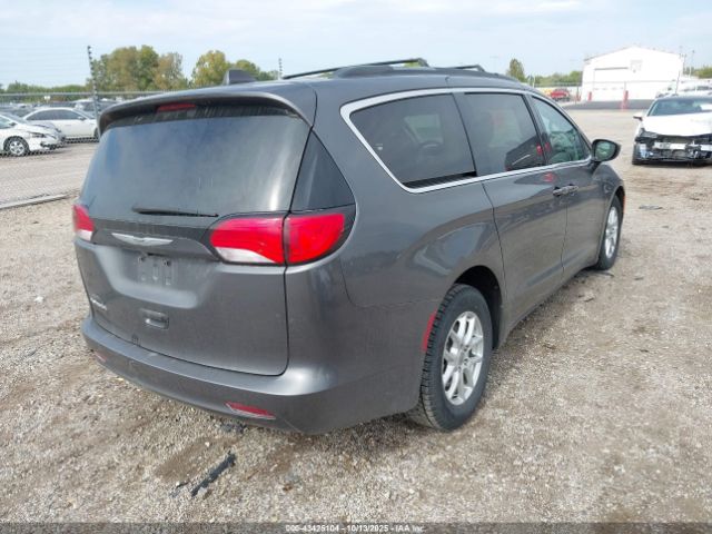 2021 CHRYSLER VOYAGER 2C4RC1DG9MR523573 Photo 3