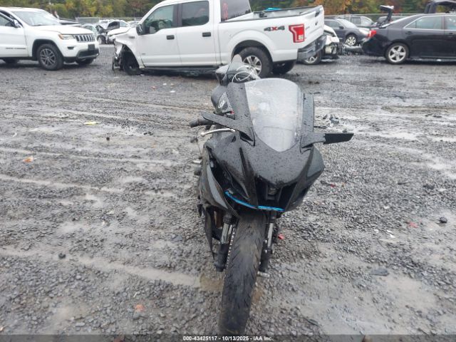 2022 YAMAHA YZFR7 JYARM38EXNA000498 Photo 4