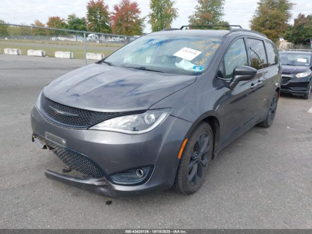 2018 CHRYSLER PACIFICA 2C4RC1FG3JR356751 Photo 1