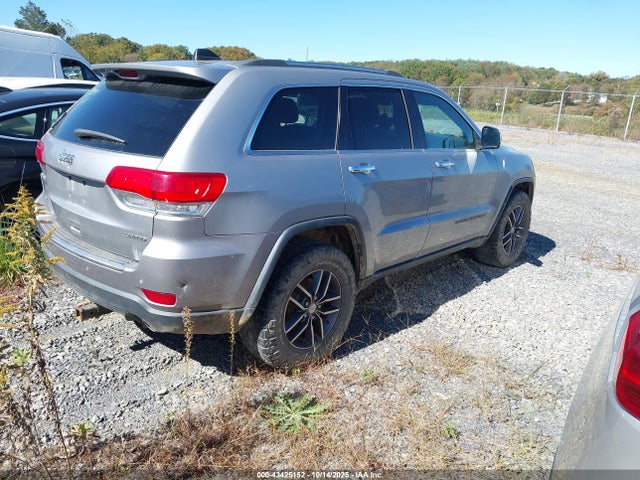 2017 JEEP GRAND CHEROKEE 1C4RJFBG7HC791543 Photo 3