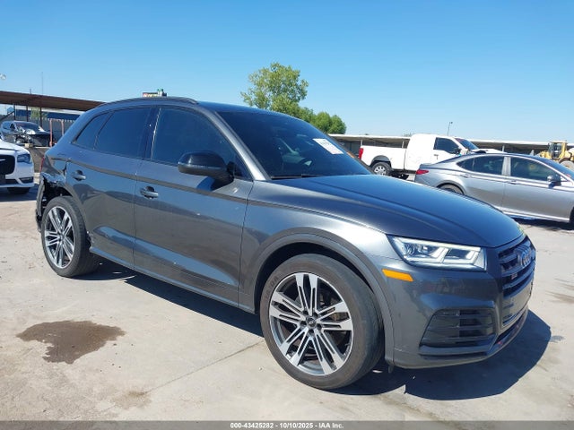2019 AUDI SQ5 WA1B4BFY9K2088005 Photo 0