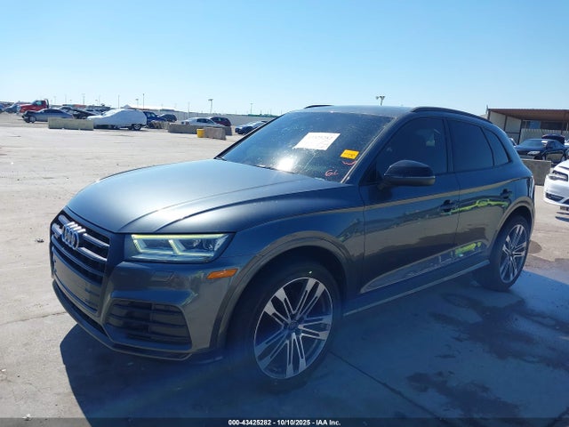2019 AUDI SQ5 WA1B4BFY9K2088005 Photo 1