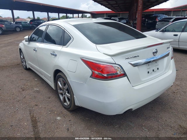 Nissan Altima 2015 1N4BL3AP7FC132134 Image 15