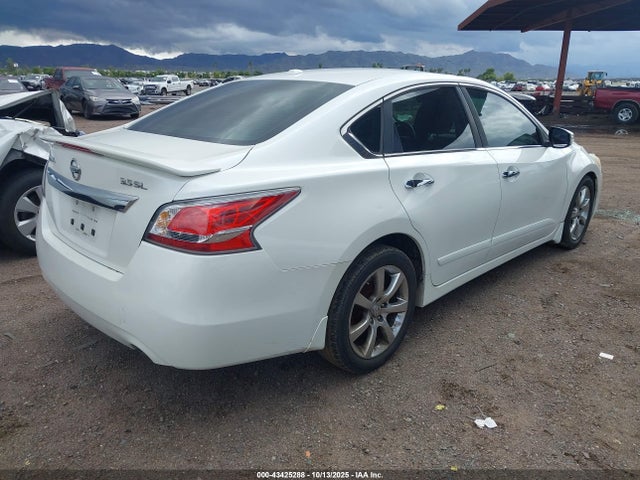 Nissan Altima 2015 1N4BL3AP7FC132134 Image 16