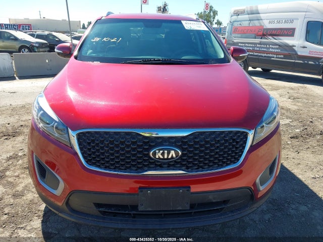 5XYPGDA59GG131864 KIA Sorento 3.3l Lx
