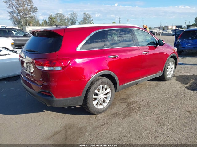 5XYPGDA59GG131864 KIA Sorento 3.3l Lx