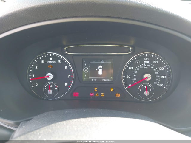 5XYPGDA59GG131864 KIA Sorento 3.3l Lx
