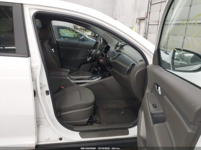 Продажа на аукционе авто 2013 Kia Sportage Lx, vin: KNDPBCA24D7364526, номер лота: 43425360